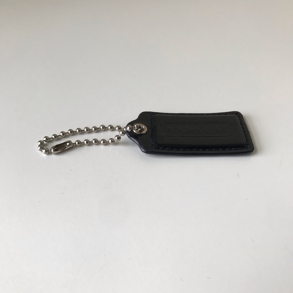 Coach Patent Leather Large Hang Tag On Ball Chain - Picture 5 of 12